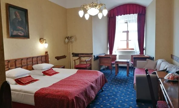 Қамалдағы Junior Suite
